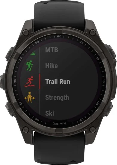 שעון חכם Garmin Fenix 8 Sapphire 47mm - קרבון אפור בציפוי DLC עם רצועת סיליקון שחורה - כולל טעינה סולארית ותמיכה מלאה בעברית - אחריות יבואן רשמי על ידי רונלייט